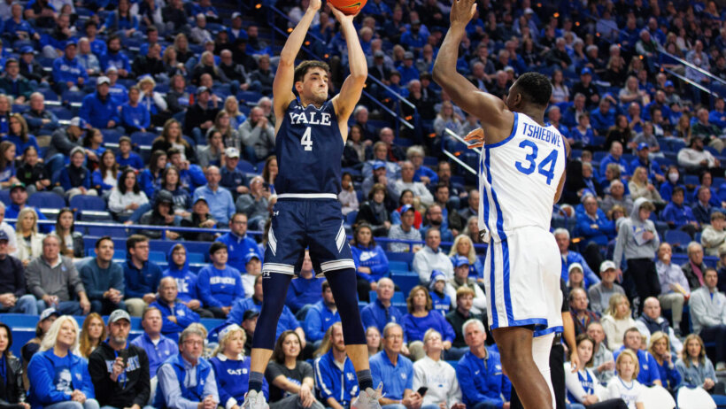 Yale Bulldogs guard John Poulakidas shooting