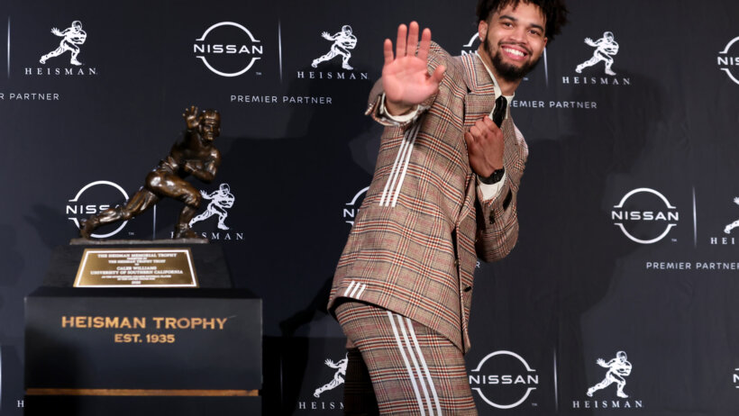 Caleb Williams strikes the Heisman pose