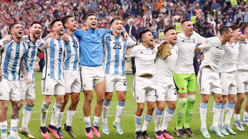 Argentina celebrates semifinal win