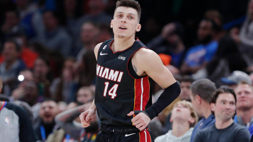 Tyler Herro reaction after hitting shot