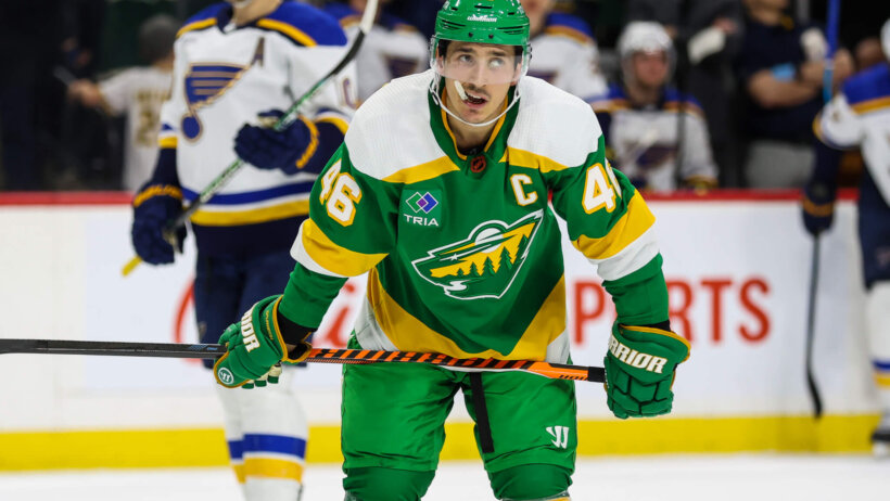 Jared Spurgeon iso during a stop in play
