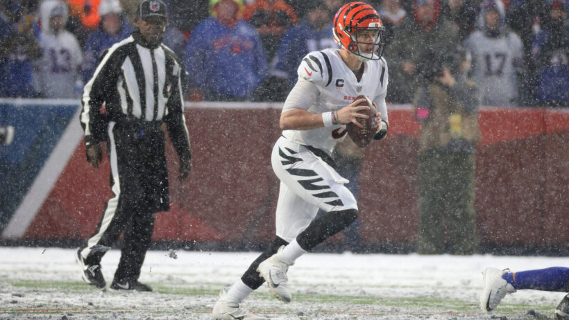 Joe Burrow running with the ball