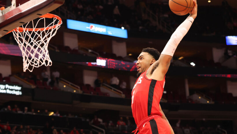 Kenyon Martin Jr dunking