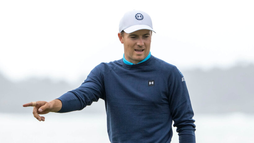 Jordan Spieth missed putt reaction at Pebble Beach