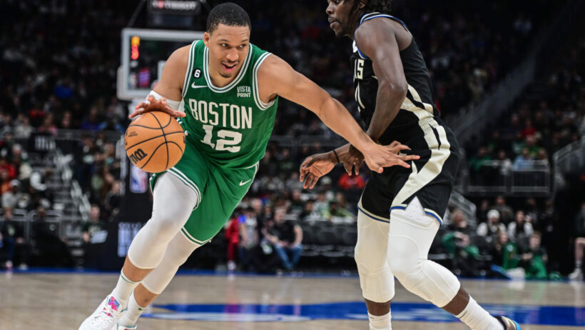 Boston Celtics big man Grant Williams attacks the rim.