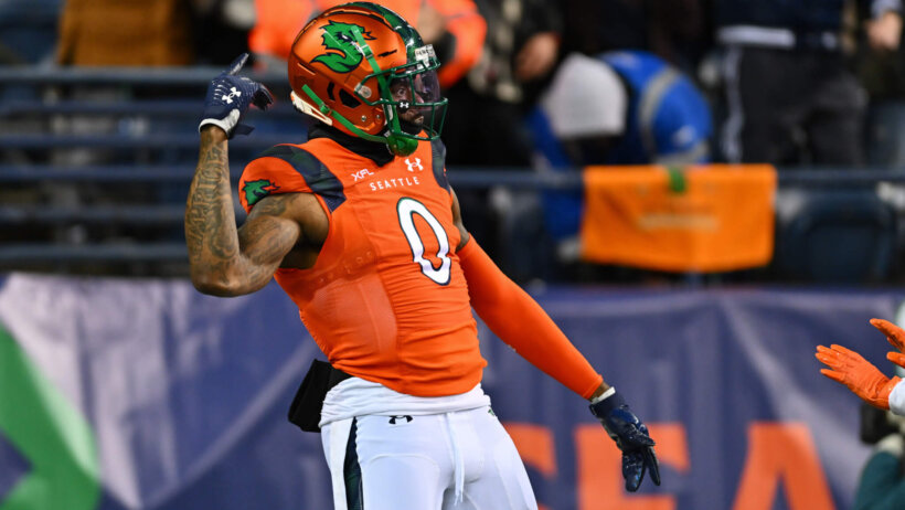 Josh Gordon celebration in end zone