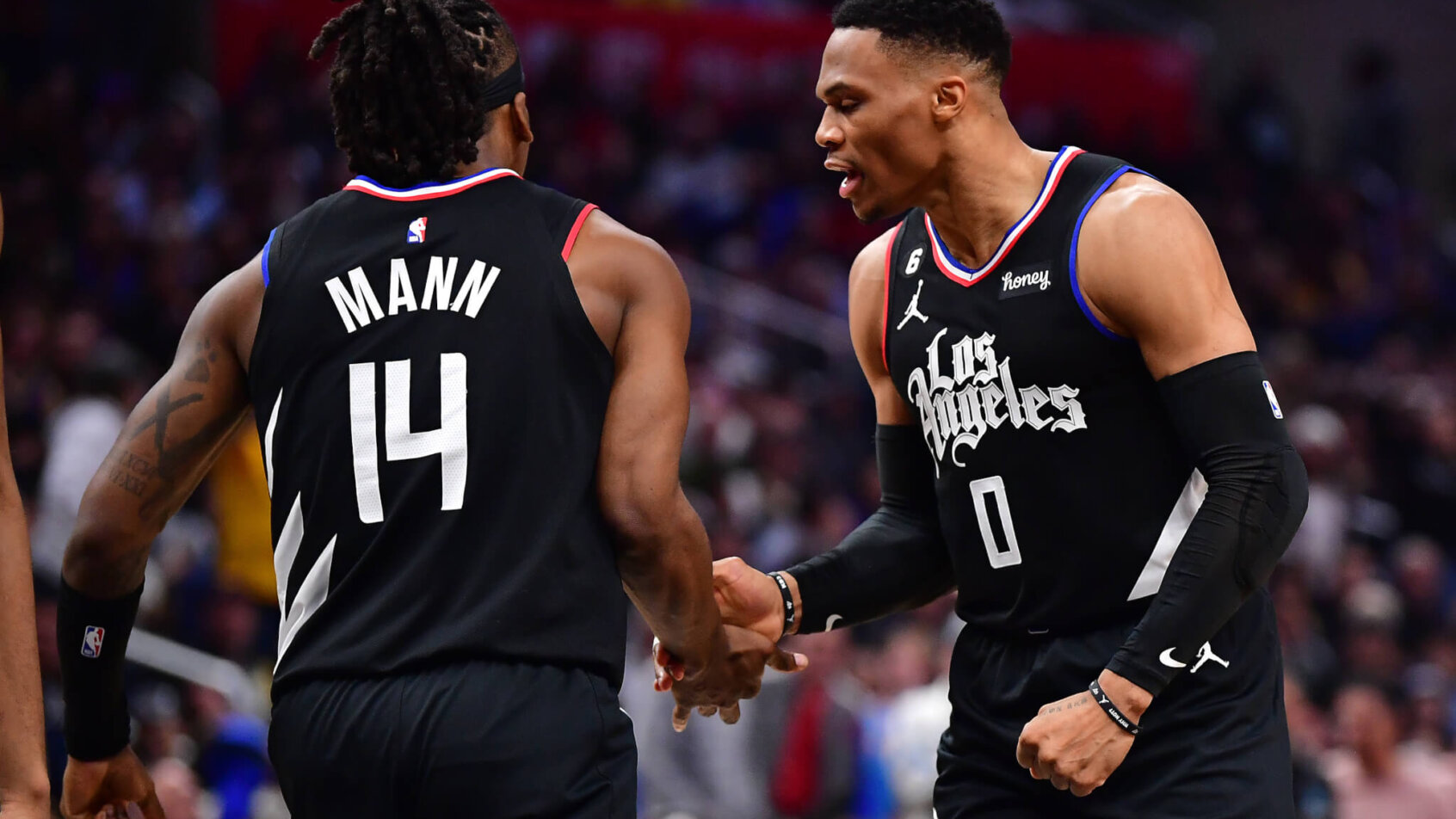 Los Angeles Clippers Terance Mann and Russell Westbrook shaking hands