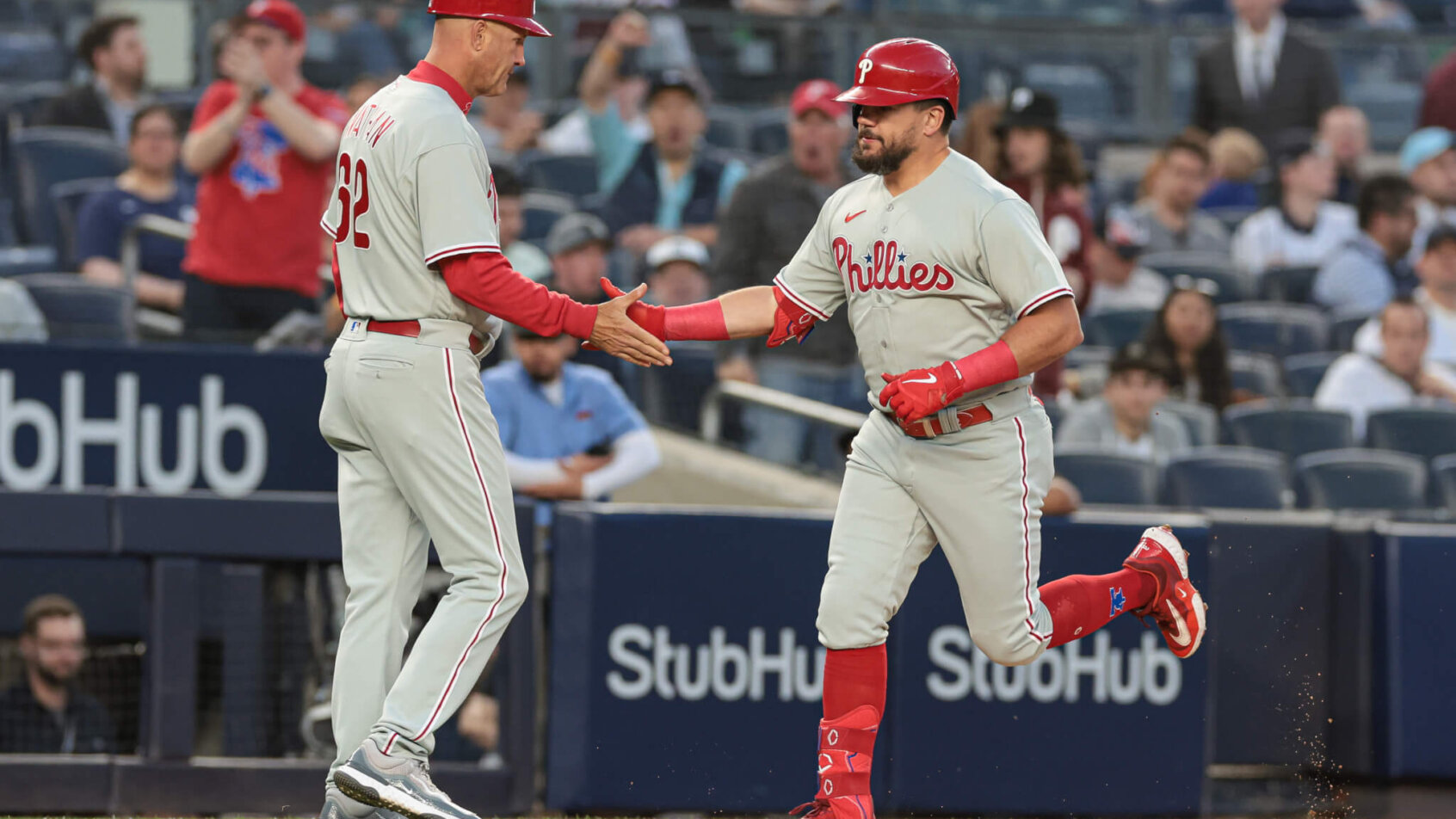 Philadelphia Phillies left fielder Kyle Schwarber rounding the bases