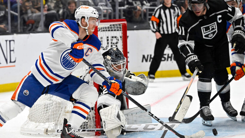 Edmonton Oilers Connor McDavid tries to score on Los Angeles Kings goaltender Pheonix Copley