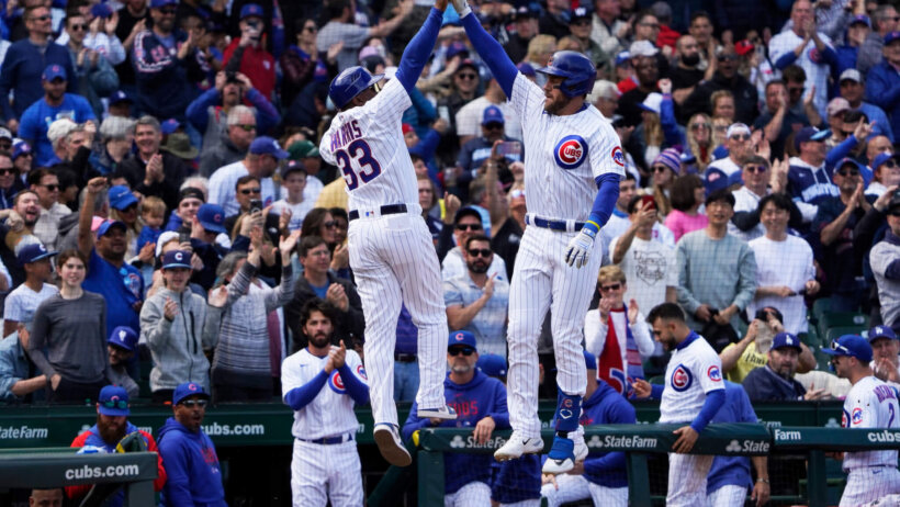 Chicago Cubs run celebration versus Dodgers