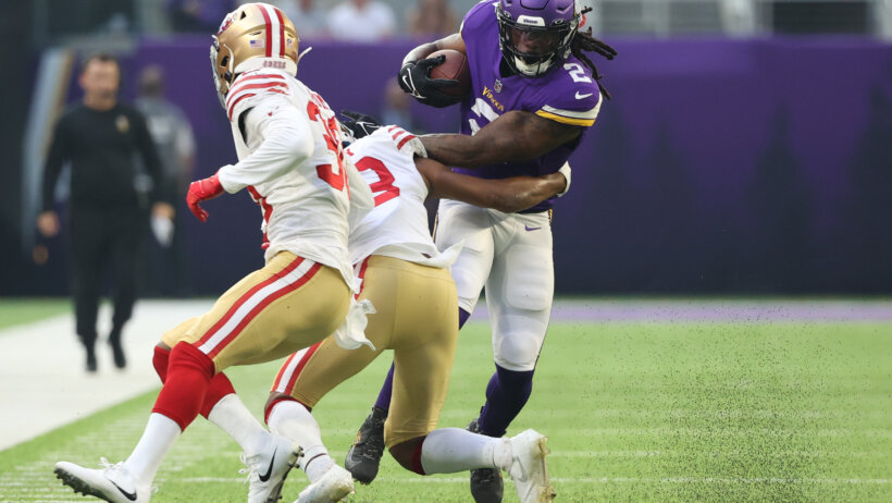 All the public betting splits info for the 49ers vs Vikings Week 7 MNF game.