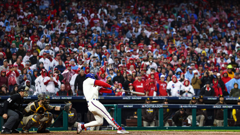 Philadelphia Phillies Bryce Harper batting against the San Diego Padres