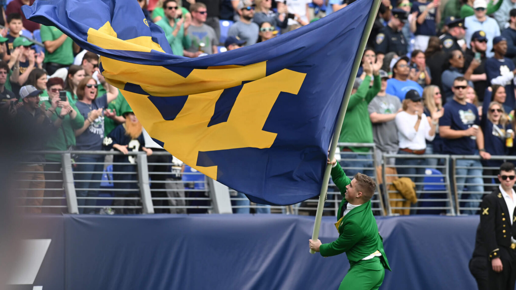 NCAA Football: Notre Dame at Navy