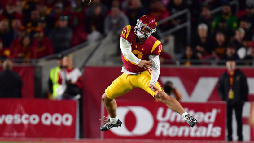USC Trojans quarterback Caleb Williams throws