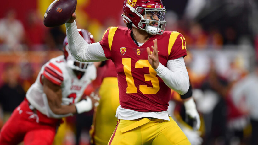 USC Trojans Caleb Williams drops back to pass versus Utah.