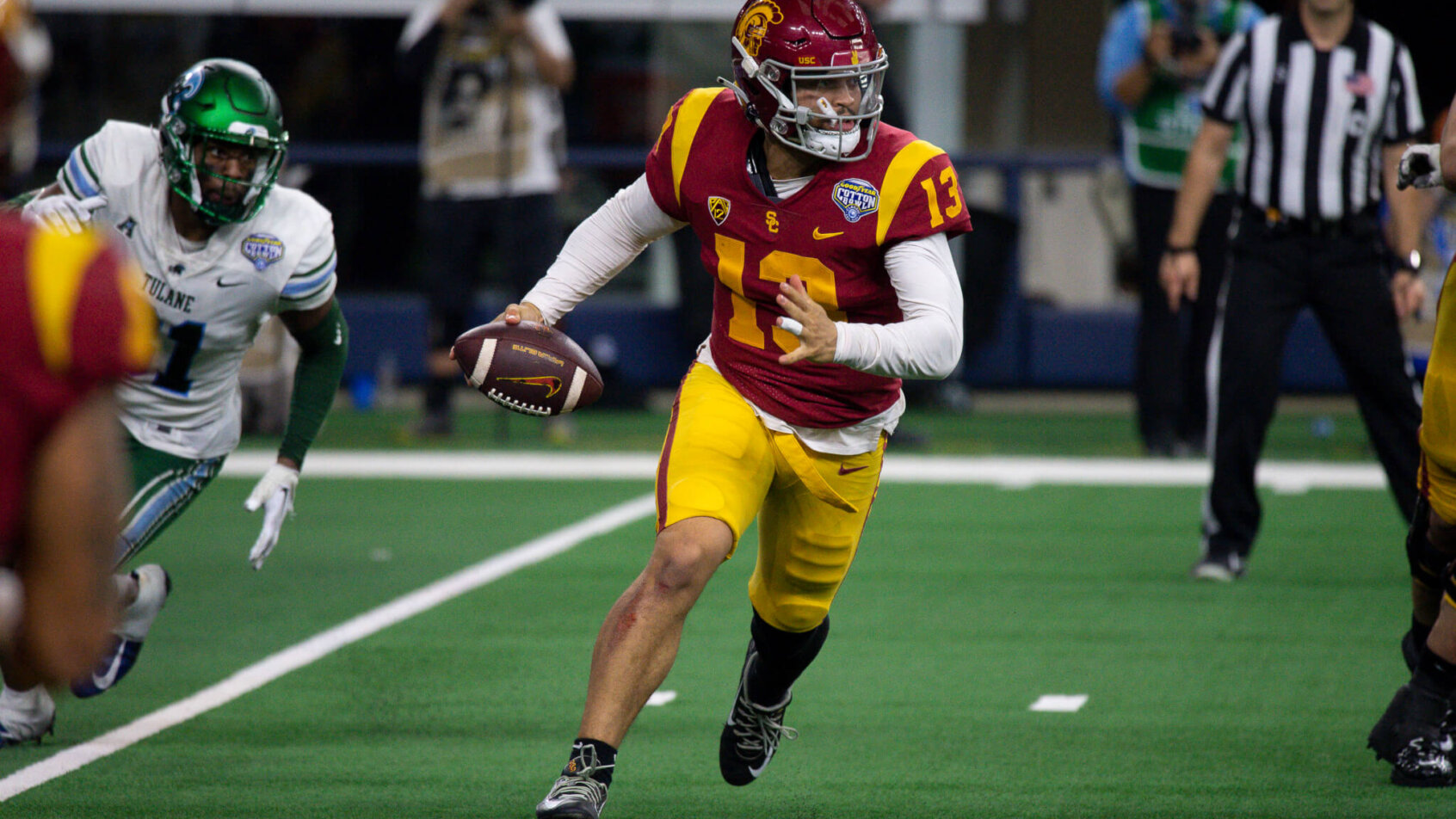USC Trojans quarterback Caleb Williams