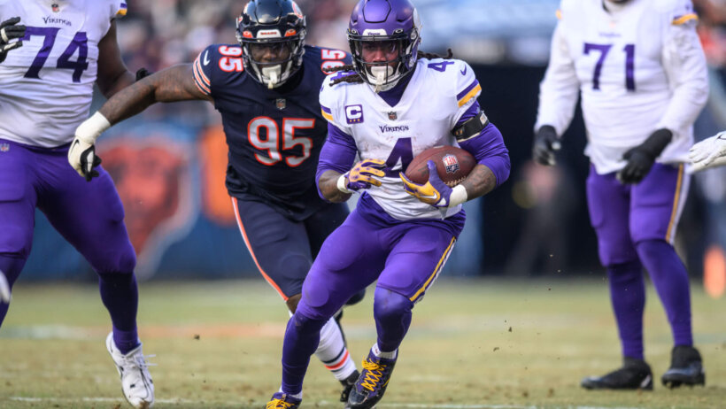 Dalvin Cook carries the ball versus the Bears