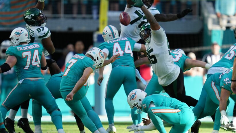 The Miami Dolphins are 9.5-point away favorites over the New York Jets in their NFL game on Black Friday.