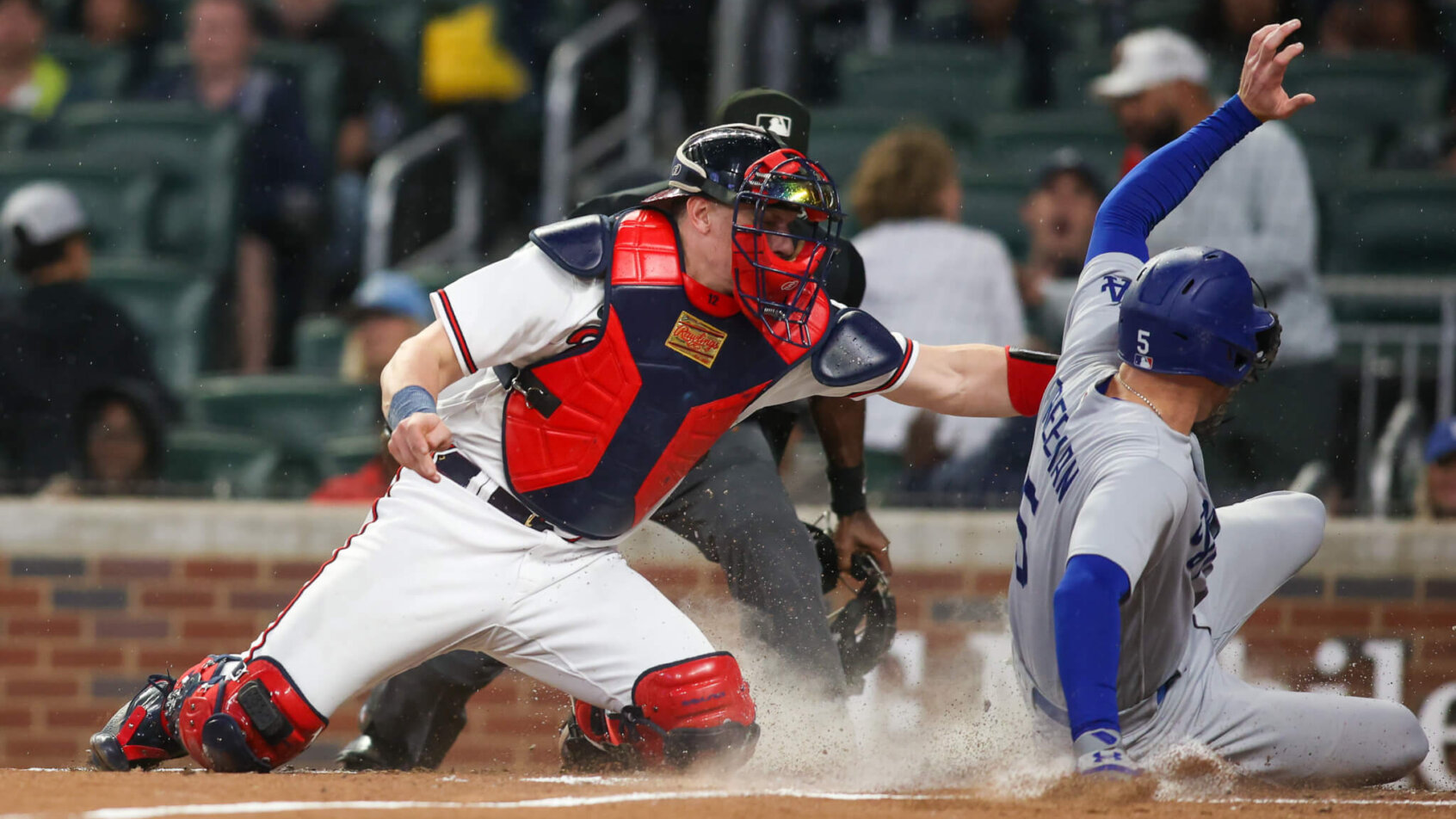 Freddie Freeman slides home safely