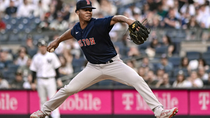 Brayan Bello throws pitch