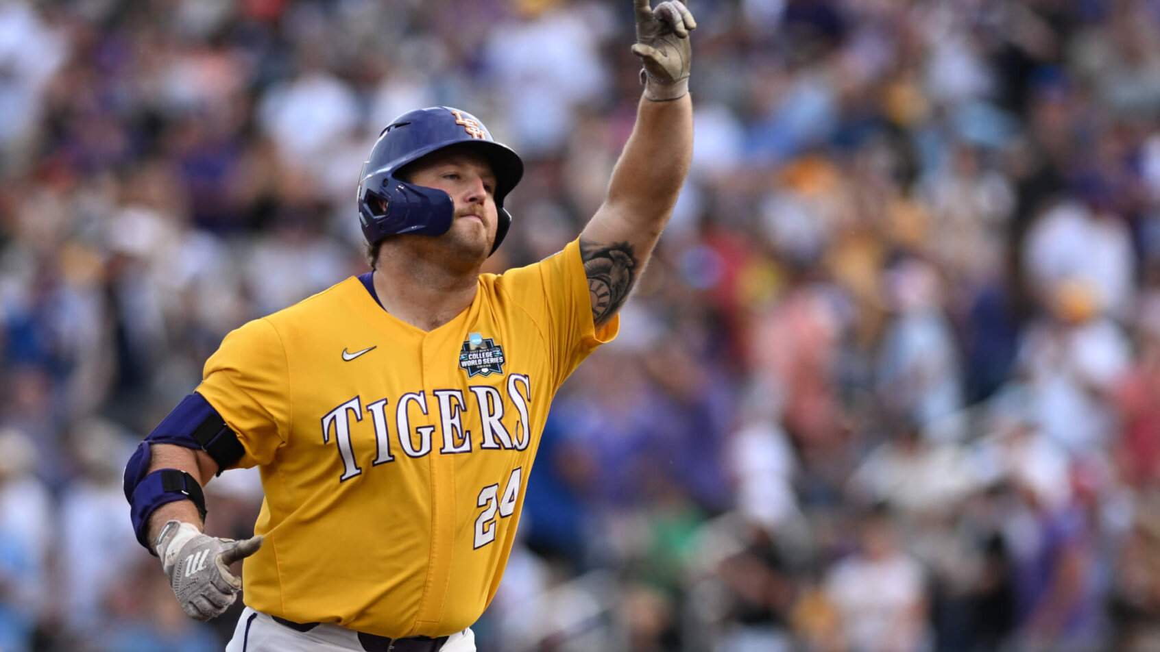 Cade Beloso home run reaction