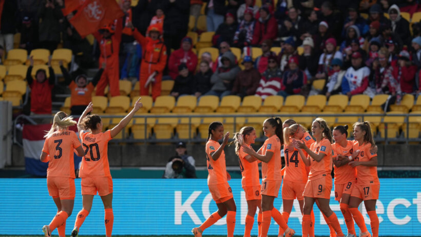 Netherlands midfielder Jill Roord (6) reacts after scoring a goal against the United States