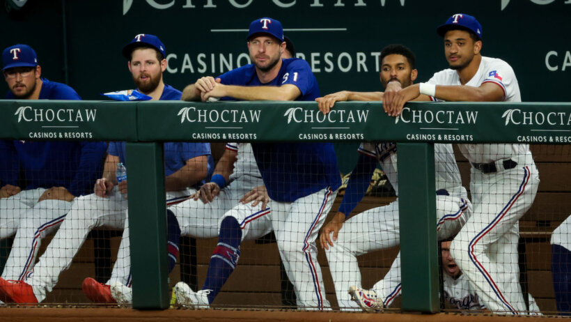 Max Scherzer watching from dugout
