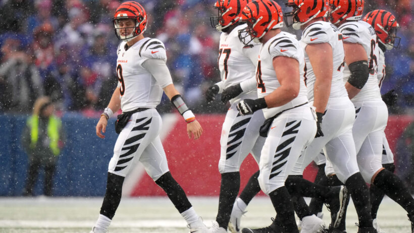 Best Bills vs Bengals player props for NFL Week 9 SNF.