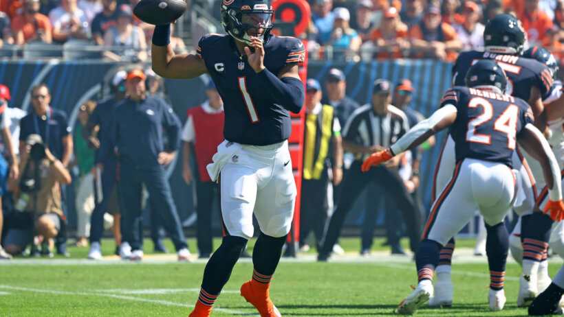 Bears QB Justin Fields.