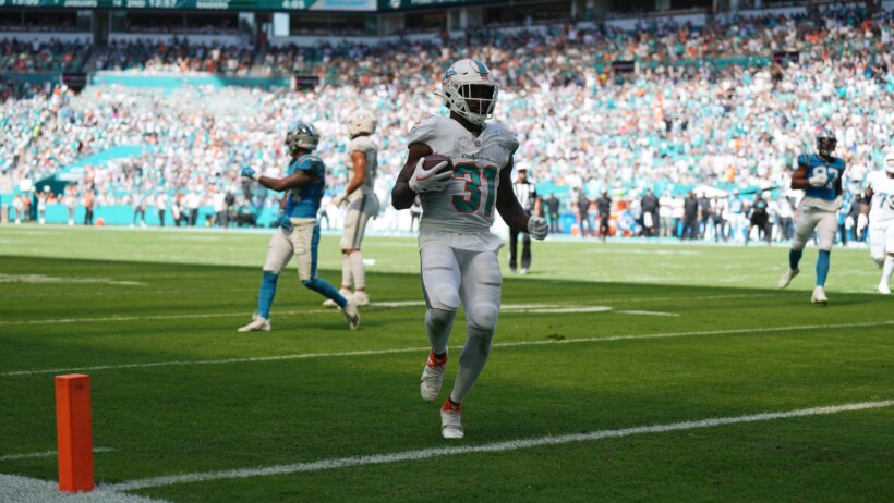 Dolphins RB Raheem Mostert has an NFL leading 11 TDs and is a solid anytime TD bet in the Dolphins vs Eagles player props.