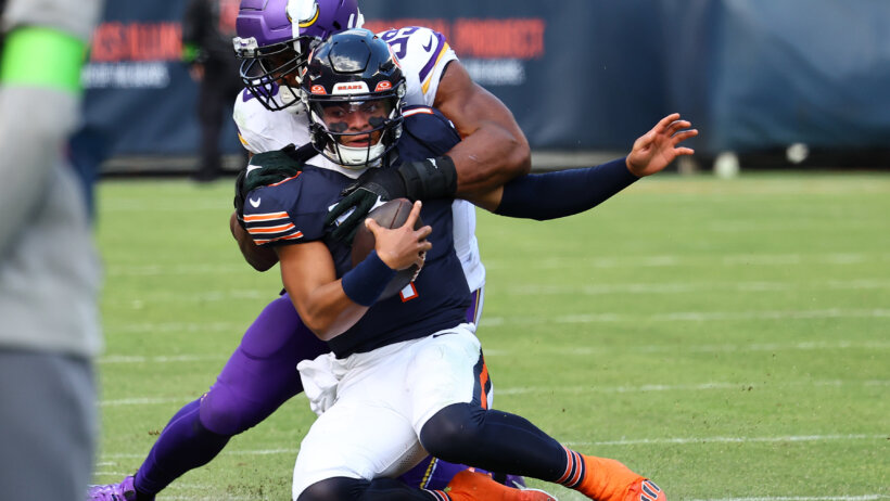The NFL public betting is solidly supporting the 3-point home favorite Vikings over the Bears in the Week 12 MNF game.