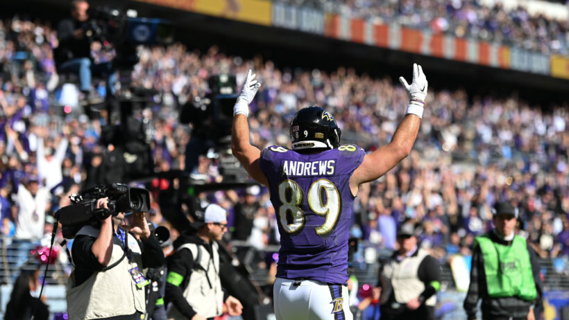 Baltimore Ravens tight end Mark Andrews (89) reacts after scoring a second quarter touchdown