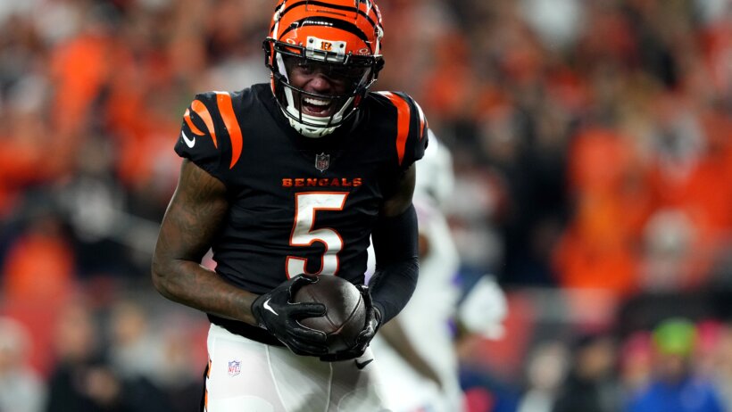 In the Bengals vs Ravens injury reports, Cincinnati WR Tee Higgins (hamstring) is out.