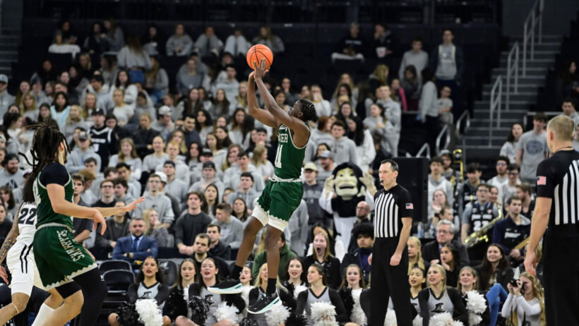 Wagner Seahawks guard Melvin Council Jr shooting a three