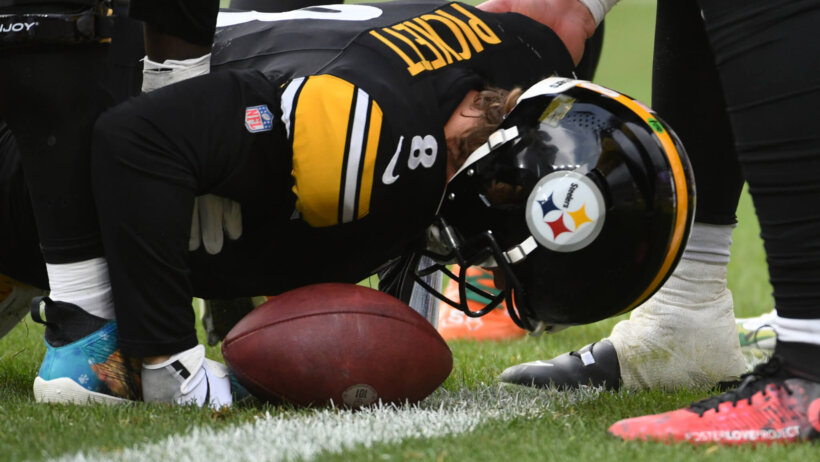 Steelers QB Kenny Pickett (ankle surgery) is out for the Week 14 TNF vs the Patriots.