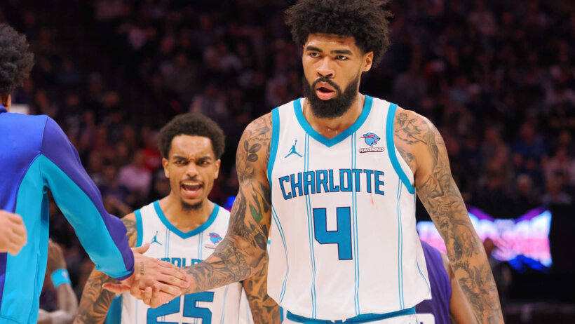 Charlotte Hornets center Nick Richards