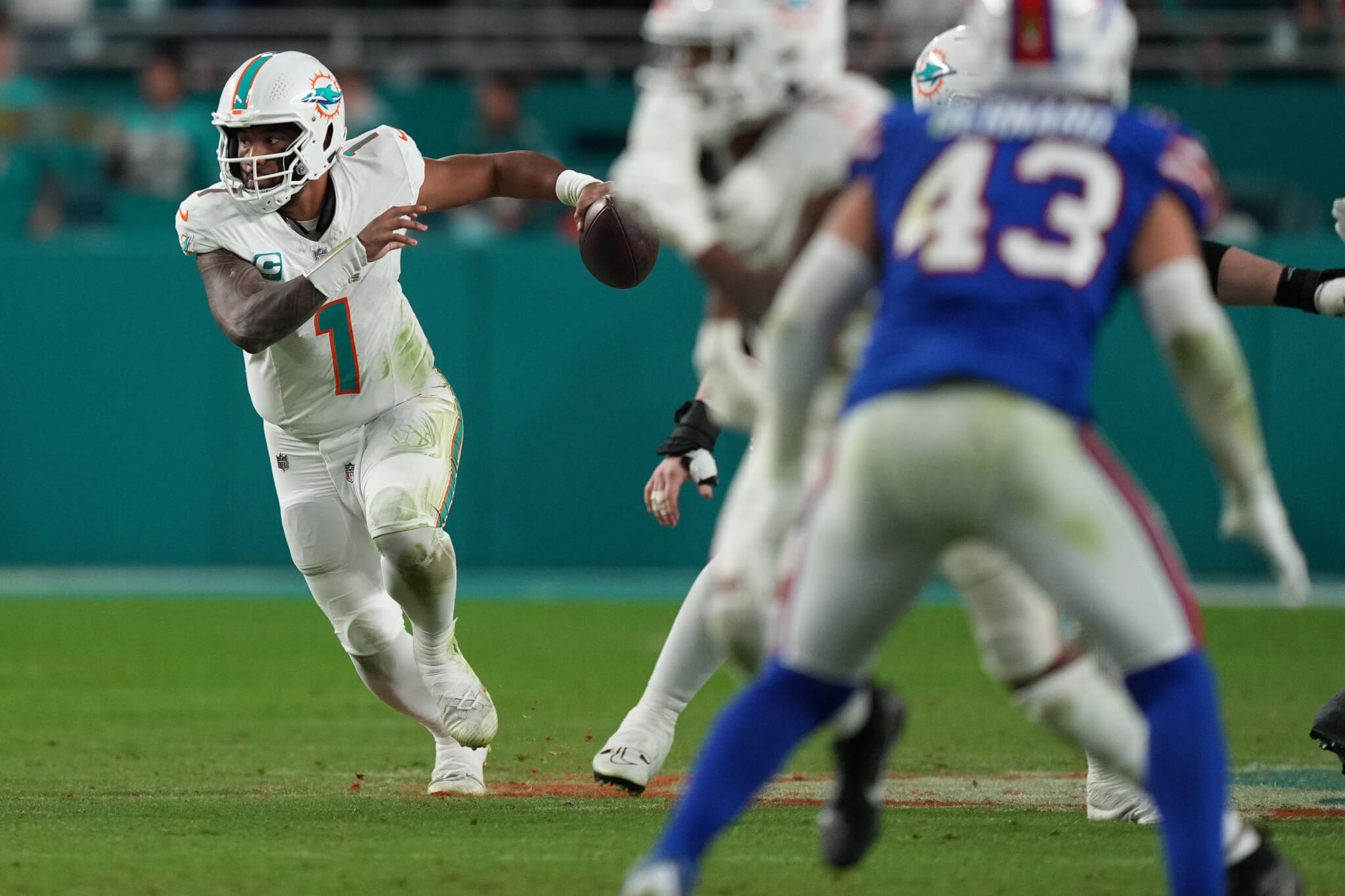 best-bills-vs-dolphins-same-game-parlay-picks-for-tnf-week-2