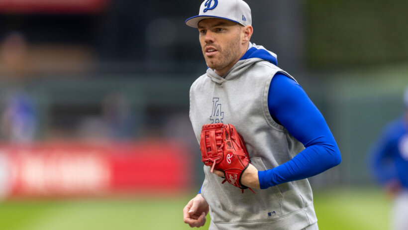 Los Angeles Dodgers first baseman Freddie Freeman warming up