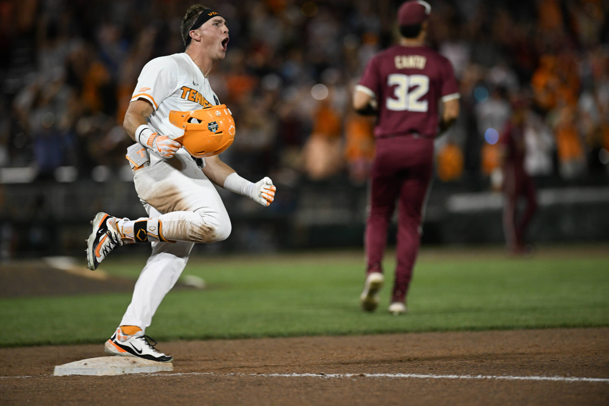 Tennessee vs Florida State Predictions, Odds, Picks & Probable Pitchers