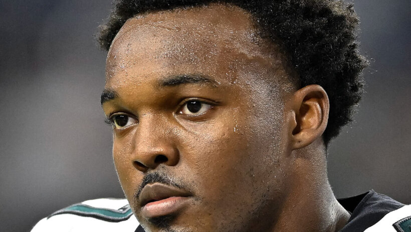 Closeup of Philadelphia Eagles linebacker Nakobe Dean