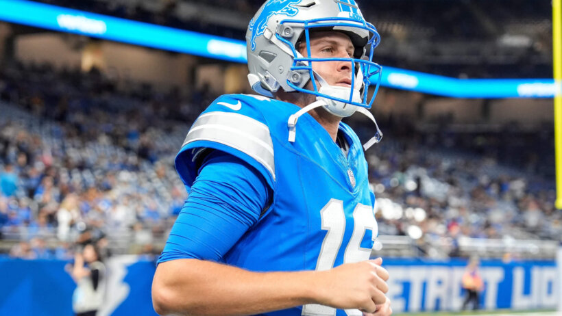 Detroit Lions quarterback Jared Goff takes the field for warm up
