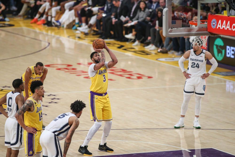 Anthony Davis at the FT line