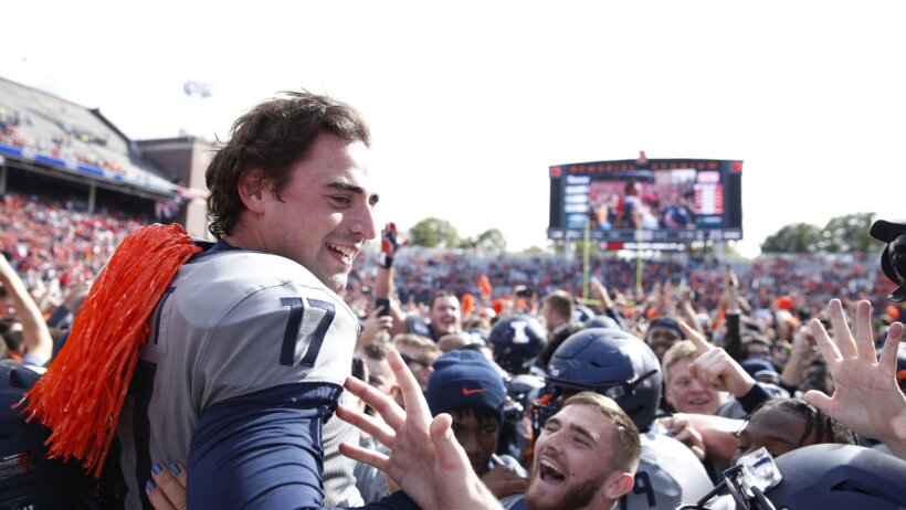 Illinois football