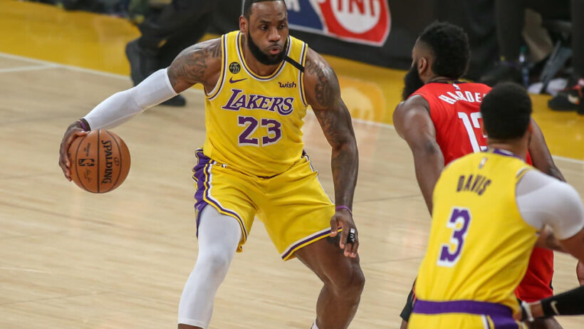 LeBron dribbling