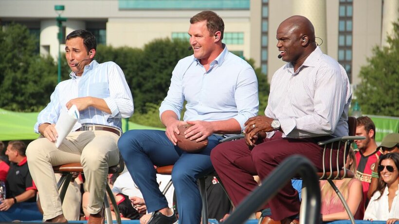 ESPN's previous Monday Night Football crew.