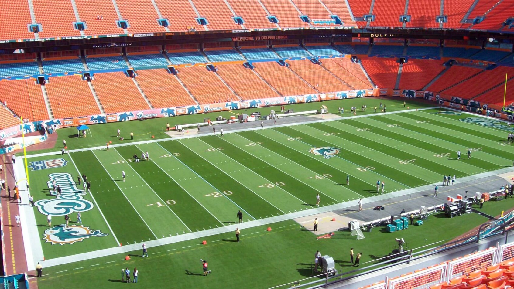 Miami Dolphins frequently renamed football stadium