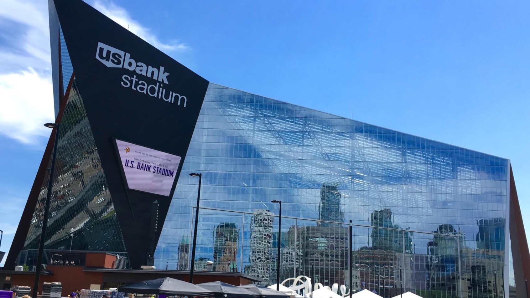 Minnesota Vikings home stadium