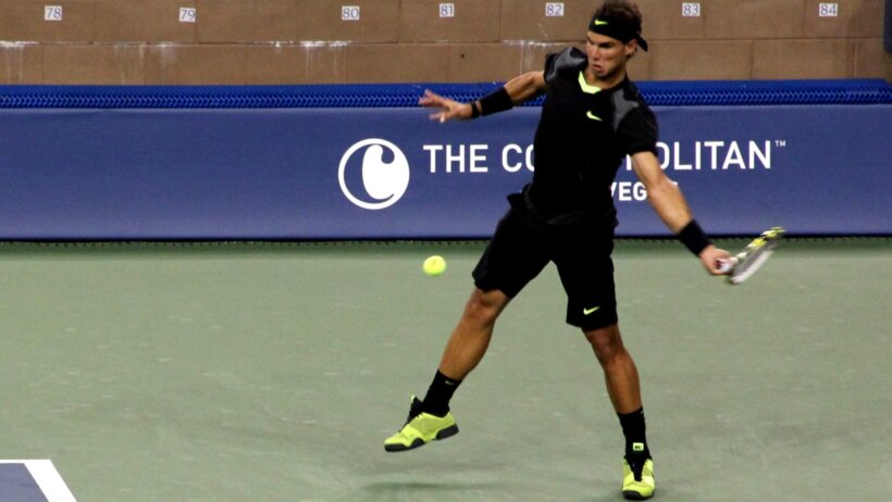 Rafael Nadal warming up