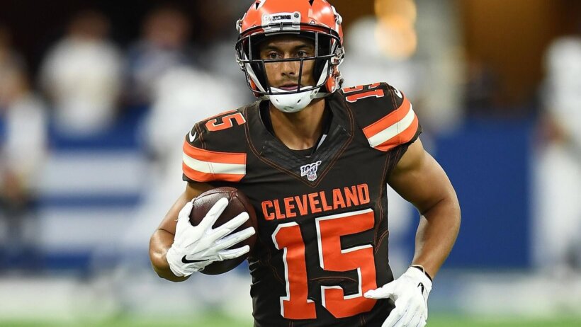 Damon Sheehy Guiseppi playing for the Browns in the 2019 preseason