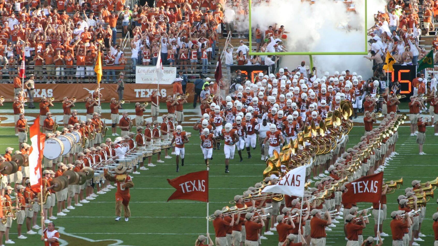 Texas Longhorns entering the stadium.